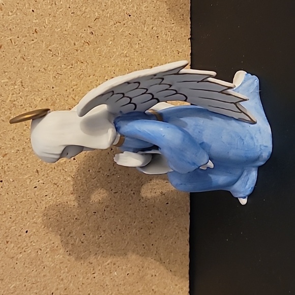 Vintage Angel Figurine - Picture 4 of 6